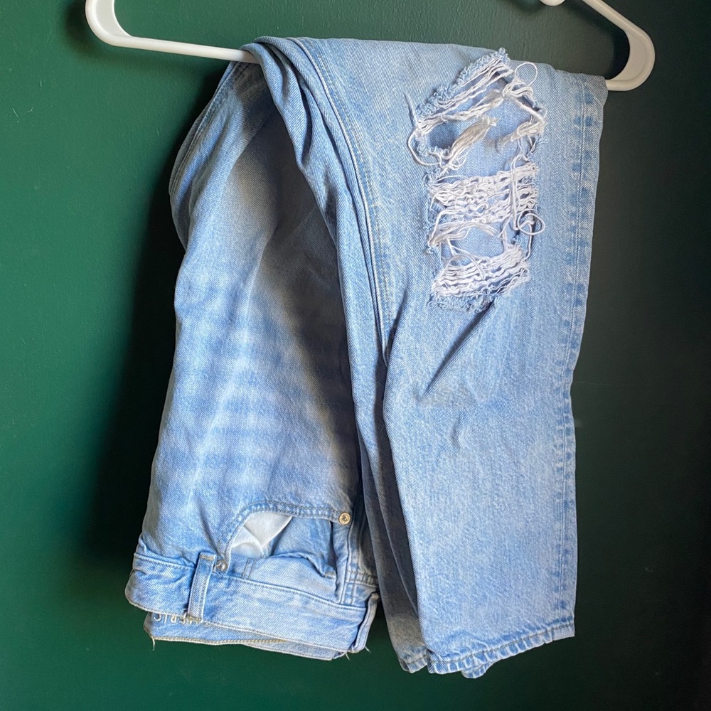 AE Light Was Mom Jeans